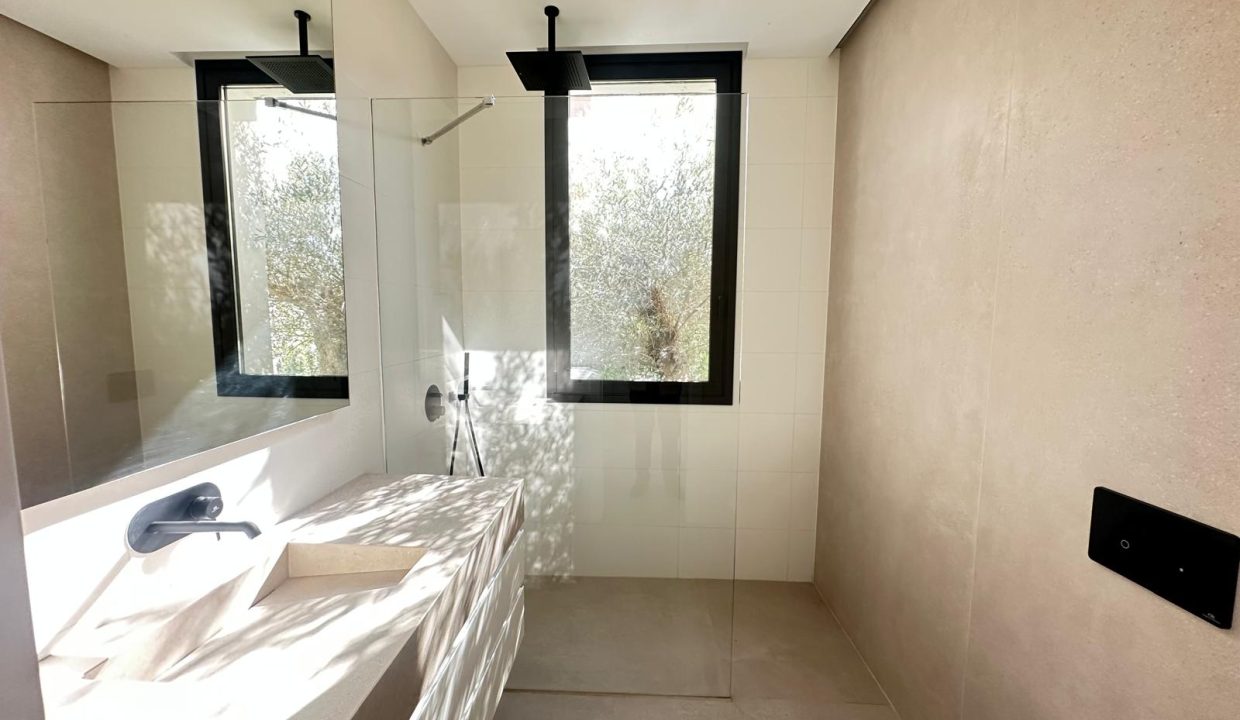 PHOTO-2025-11-20-15-44-41(6)