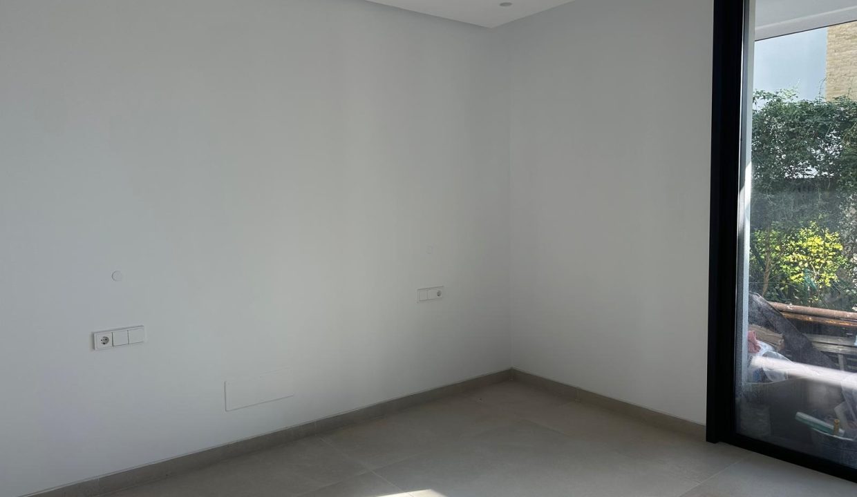 PHOTO-2025-11-20-15-44-41(9)